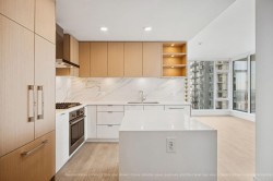 1506-4988 Bennett Street Burnaby, BC V5H 0L1