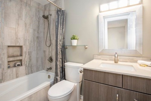 10831 Altona Place, Richmond, BC - Indoor Photo Showing Bathroom