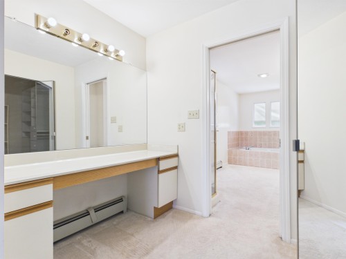 2718 Oliver Crescent, Vancouver, BC 