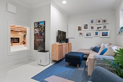 3261 2Nd Avenue W, Vancouver, BC - Indoor
