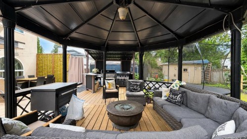 20516 124A Avenue, Maple Ridge, BC - Outdoor With Deck Patio Veranda With Exterior