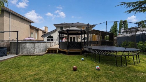 20516 124A Avenue, Maple Ridge, BC - Outdoor With Deck Patio Veranda