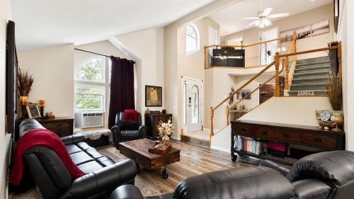 20516 124A Avenue, Maple Ridge, BC - Indoor