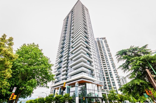 2410-4711 Hazel Street  Burnaby, BC V5H 0J9