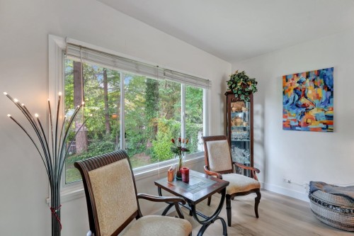1075 Ruthina Avenue, North Vancouver, BC - Indoor