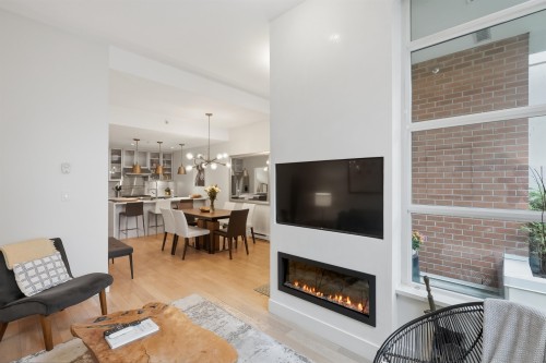 288 11Th Avenue E, Vancouver, BC 