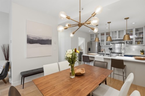 288 11Th Avenue E, Vancouver, BC 