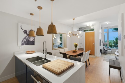 288 11Th Avenue E, Vancouver, BC 