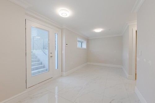 3559 48Th Avenue E, Vancouver, BC - Indoor Photo Showing Other Room
