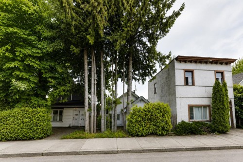 4768 Fraser Street, Vancouver, BC - Outdoor With Facade