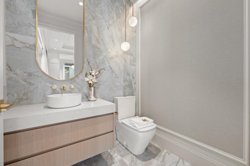 3581 19Th Avenue W, Vancouver, BC - Indoor Photo Showing Bathroom