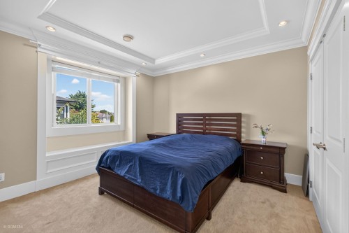5299 Cranbrook Avenue, Richmond, BC - Indoor Photo Showing Bedroom