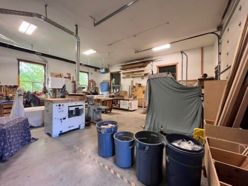 38940 Loggers Lane, Squamish, BC - Indoor