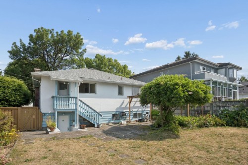 3126 Waverley Avenue, Vancouver, BC - Outdoor