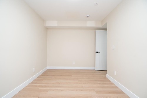 2826 Cheyenne Avenue, Vancouver, BC - Indoor Photo Showing Other Room