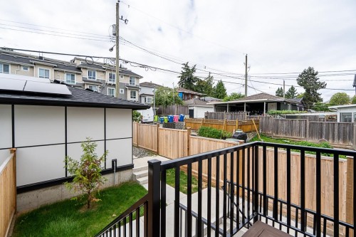 2826 Cheyenne Avenue, Vancouver, BC - Outdoor With Exterior