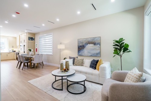 2826 Cheyenne Avenue, Vancouver, BC - Indoor