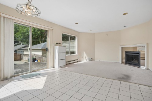 2986 37Th Avenue W, Vancouver, BC - Indoor With Fireplace