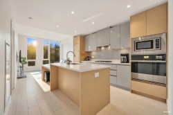 512-3538 Sawmill Crescent  Vancouver, BC V5S 0J8