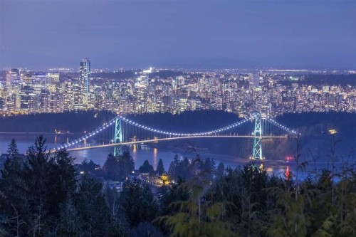 1375 Burnside Road, West Vancouver, BC - Outdoor With View