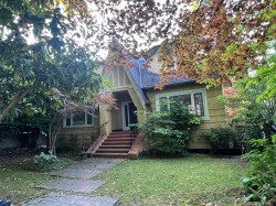 3567 26th WVancouver, BC V6S 1N8