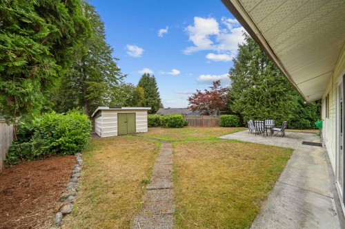 21513 Spring Avenue, Maple Ridge, BC - Outdoor