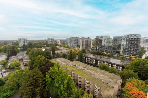 1605-6611 Cooney Road, Richmond, BC - Outdoor With View