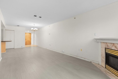 1605-6611 Cooney Road, Richmond, BC - Indoor With Fireplace