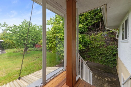 627 Harrison Avenue, Coquitlam, BC - Outdoor With Exterior