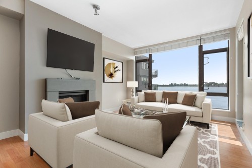 302-14200 Riverport Way, Richmond, BC - Indoor Photo Showing Living Room With Fireplace