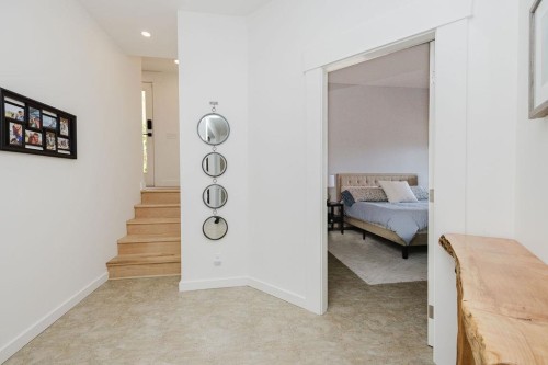 6889 Island View Road, Sechelt, BC - Indoor Photo Showing Other Room