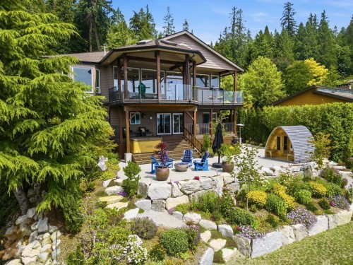 6889 Island View Road, Sechelt, BC - Outdoor