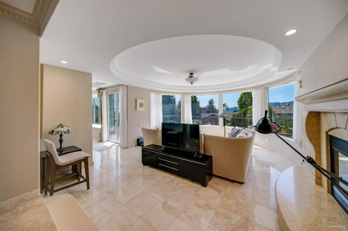 5387 Westhaven Wynd, West Vancouver, BC - Indoor