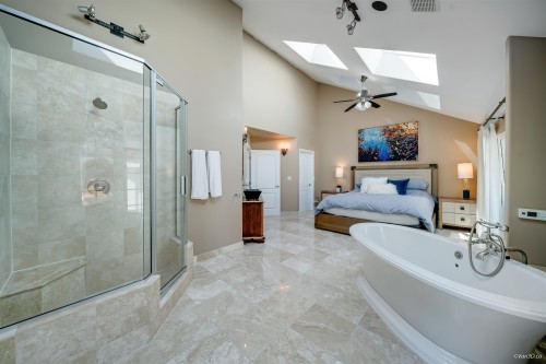 5387 Westhaven Wynd, West Vancouver, BC - Indoor Photo Showing Bathroom