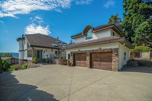 5387 Westhaven Wynd, West Vancouver, BC - Outdoor