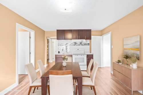 39 Mott Crescent, New Westminster, BC - Indoor Photo Showing Dining Room