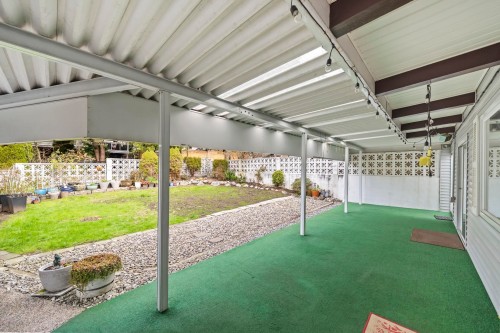 39 Mott Crescent, New Westminster, BC - Indoor