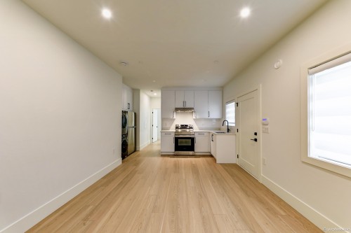 10460 Williams Road, Richmond, BC - Indoor