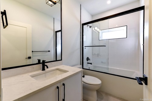 10460 Williams Road, Richmond, BC - Indoor Photo Showing Bathroom