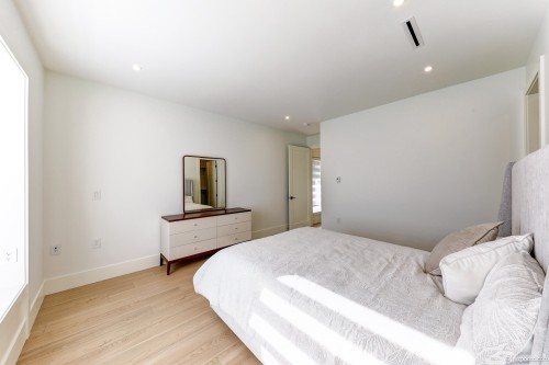 10460 Williams Road, Richmond, BC - Indoor Photo Showing Bedroom