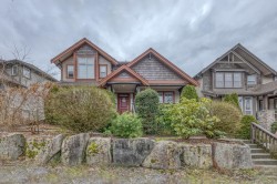 22834 Foreman Drive Maple Ridge, BC V4R 0B2