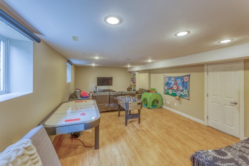 22834 Foreman Drive, Maple Ridge, BC - Indoor