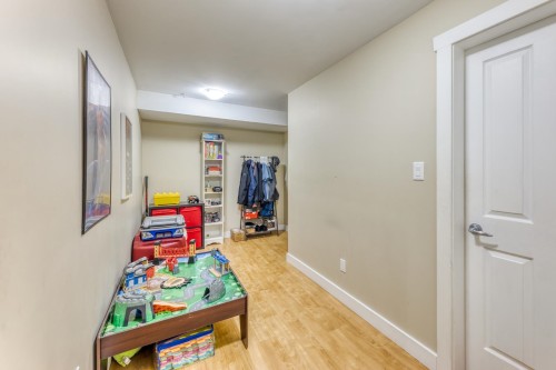 22834 Foreman Drive, Maple Ridge, BC - Indoor Photo Showing Other Room