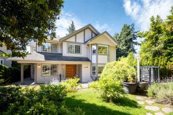 1788 Gordon Avenue  West Vancouver, BC V7V 1V3