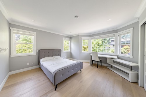 1788 Gordon Avenue, West Vancouver, BC - Indoor Photo Showing Bedroom