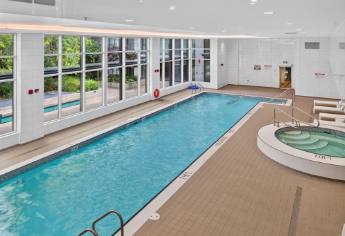907-8199 Capstan Way, Richmond, BC - Indoor Photo Showing Other Room With In Ground Pool