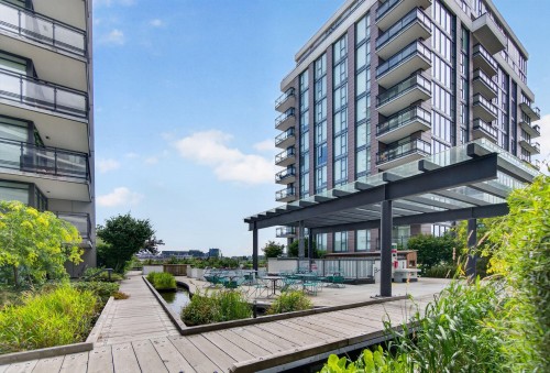 907-8199 Capstan Way, Richmond, BC - Outdoor