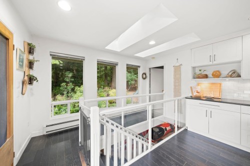 507 Jefferson Avenue, Coquitlam, BC - Indoor