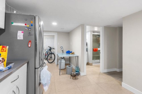 1315 Pitt River Road, Port Coquitlam, BC - Indoor