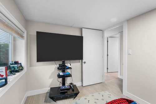 1315 Pitt River Road, Port Coquitlam, BC - Indoor